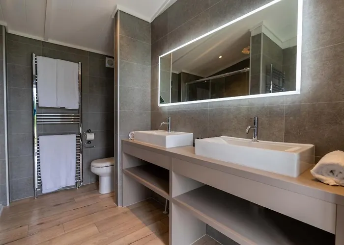 Hillcrest Holiday park